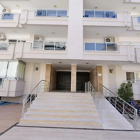 Beautiful In Oba Star Complex Apartment Alanya